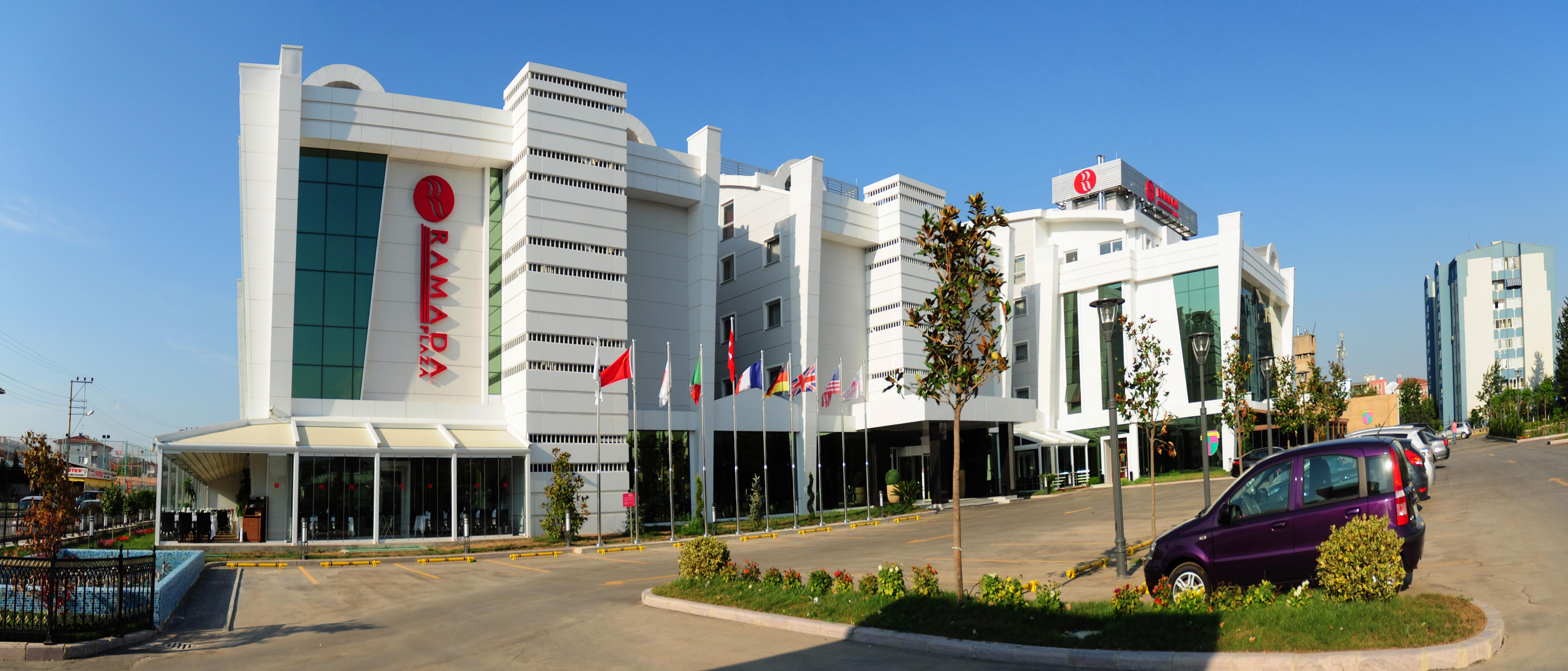 รามาดา พลาซา บาย วินด์แฮม อิซมิต Hotel โคจาเอลี ภายนอก รูปภาพ RAMADA