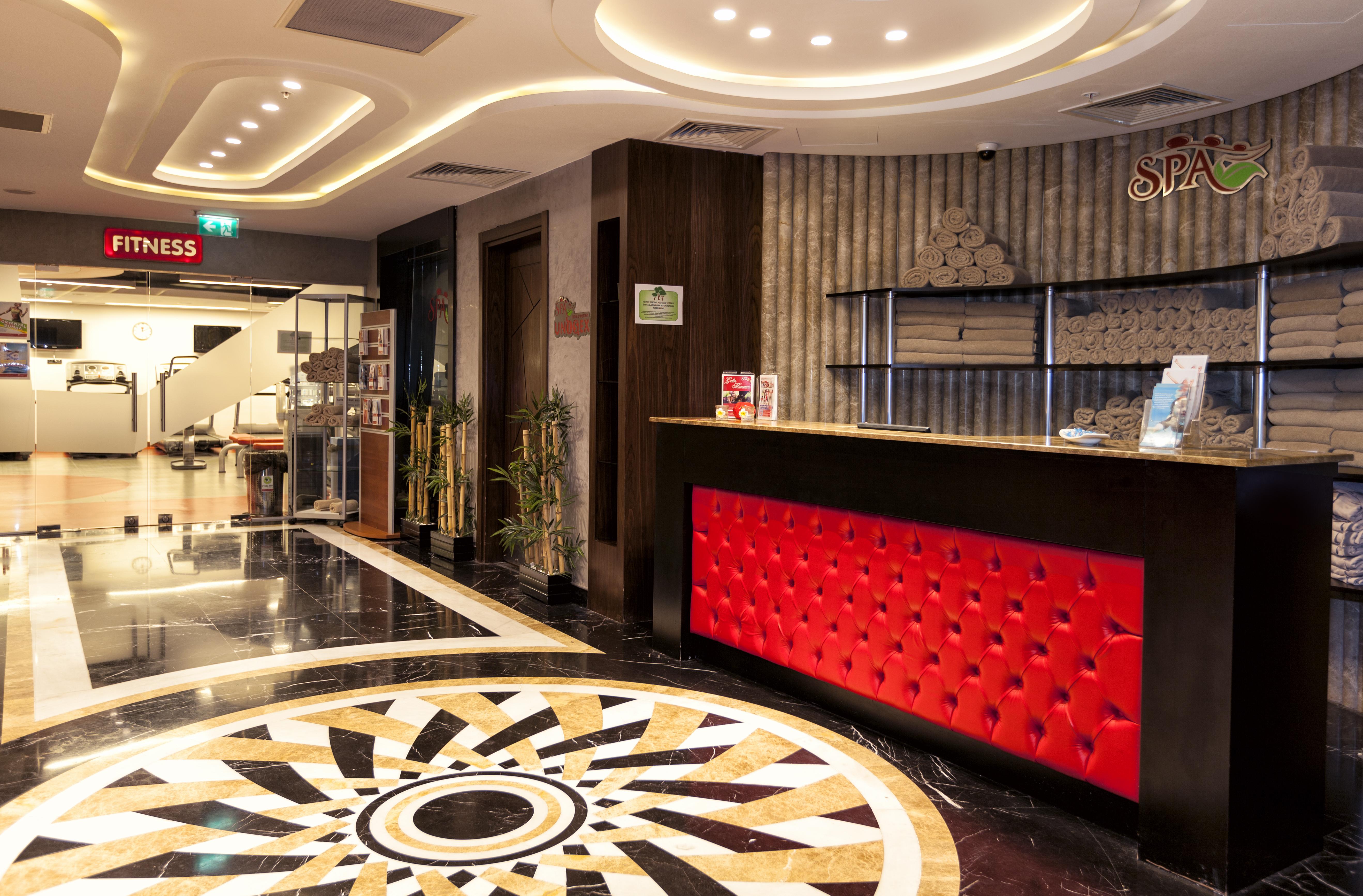รามาดา พลาซา บาย วินด์แฮม อิซมิต Hotel โคจาเอลี ภายนอก รูปภาพ Spa