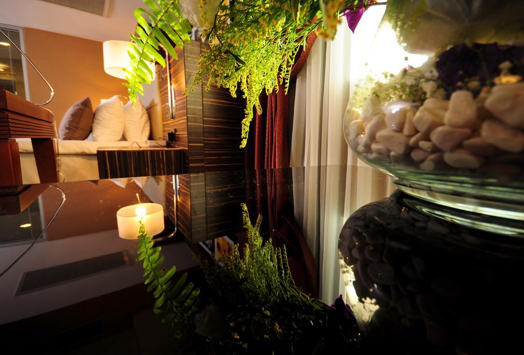 รามาดา พลาซา บาย วินด์แฮม อิซมิต Hotel โคจาเอลี ภายนอก รูปภาพ Spa at the Hotel